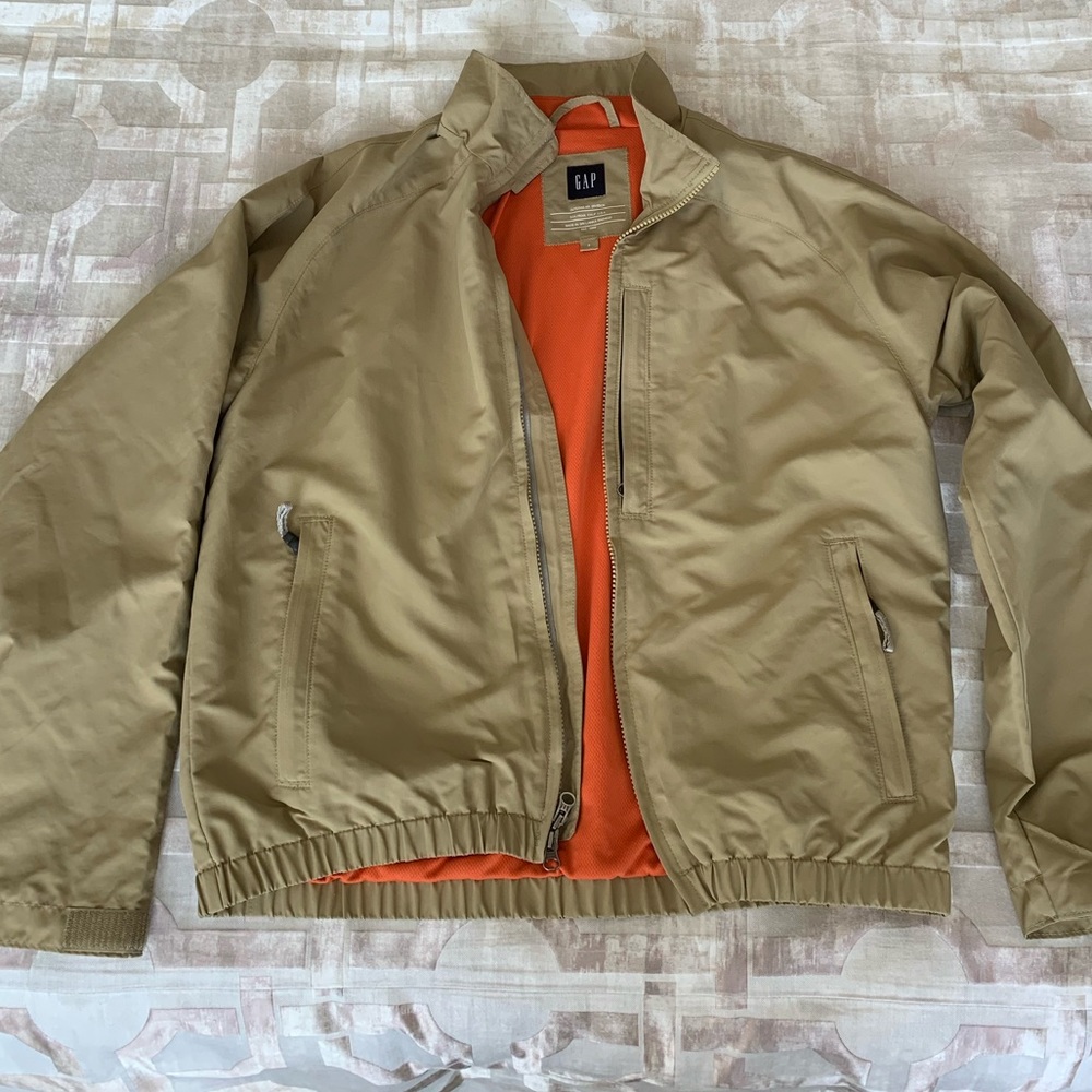 GAP Windbreaker Jacket - Men’s Small